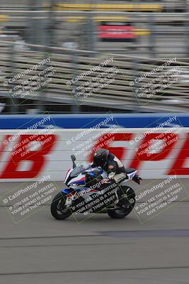 media/Oct-15-2022-Fastrack Riders (Sat) [[9a18b22502]]/Level4/Start Finish 900am/